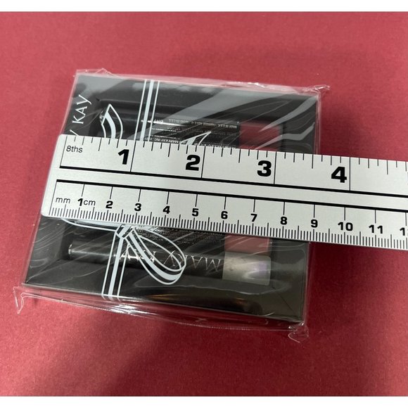 Mary Kay - Mini Nourishine Plus Lip Glass Set - Picture 12 of 12